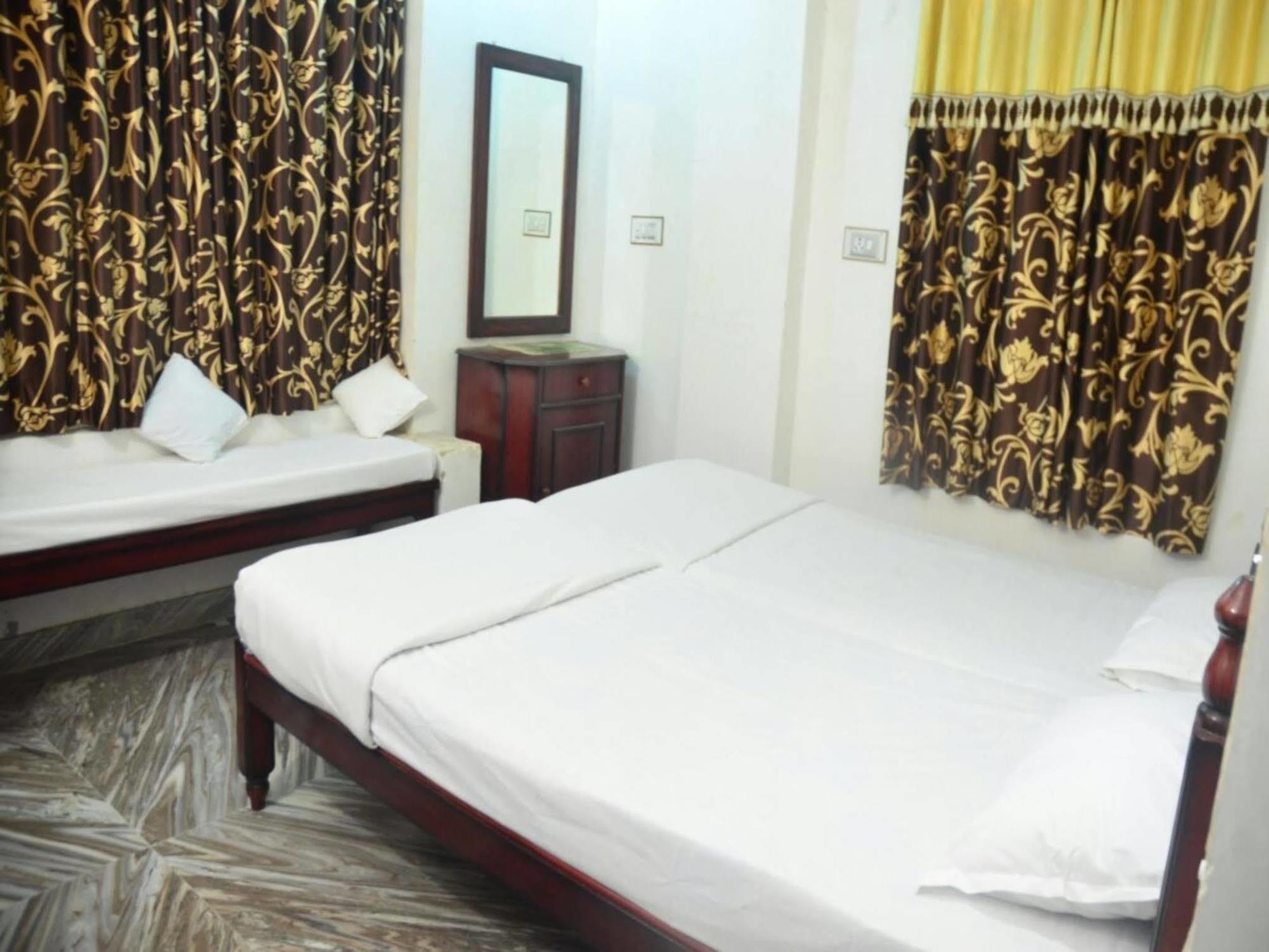 Hotel Janak Niwas Udaipur Dış mekan fotoğraf