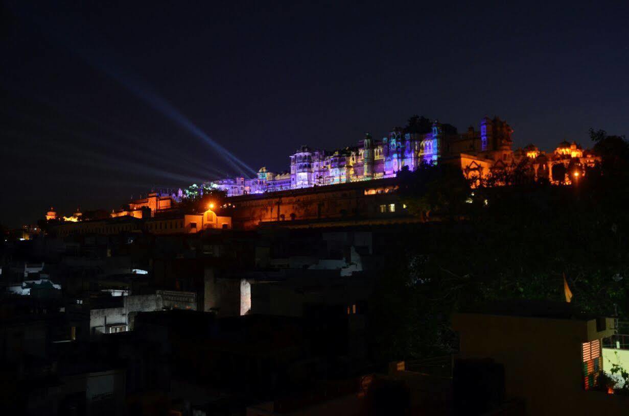 Hotel Janak Niwas Udaipur Dış mekan fotoğraf